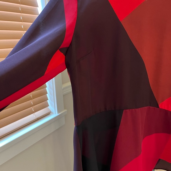 Red + black blouse by Warehouse - Picture 6 of 6